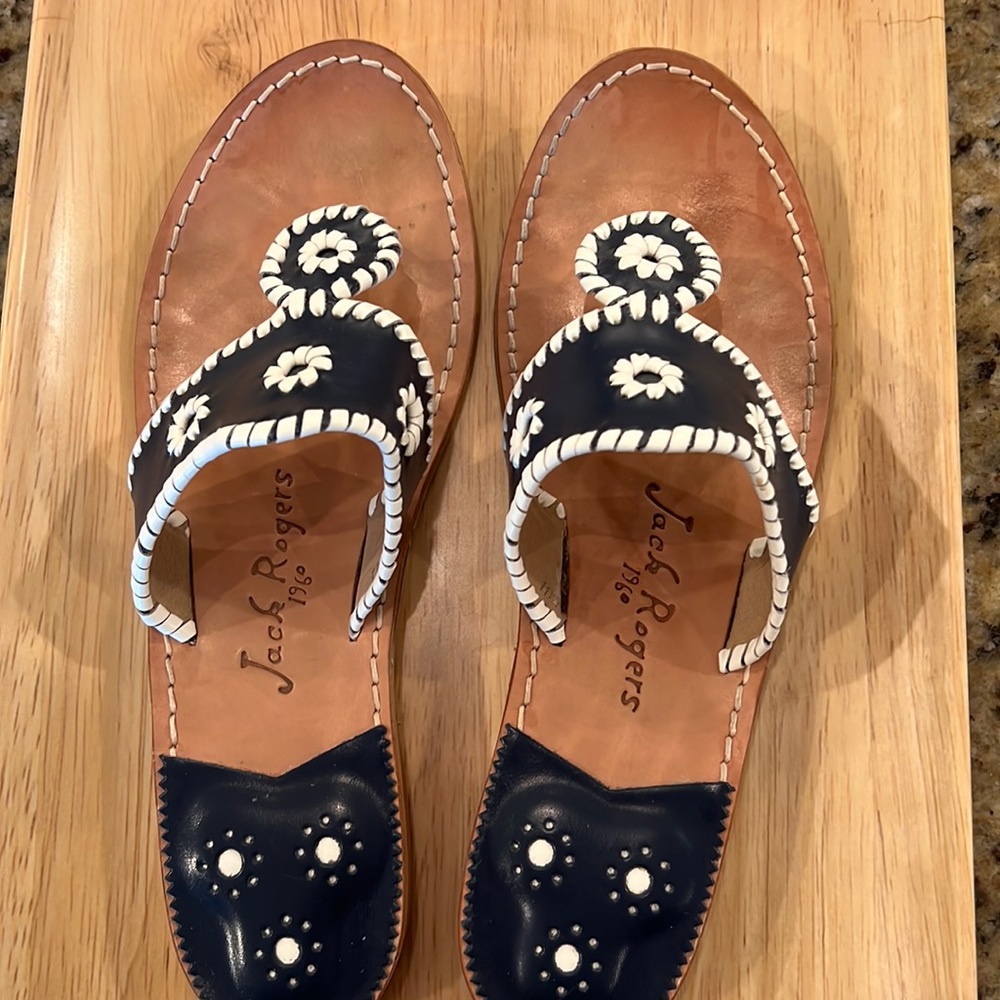 EUC Navy and White Jack Rogers Sandals